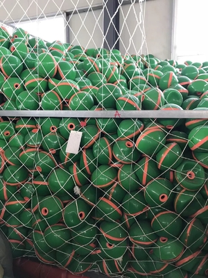Système en plastique en forme de selle droit de bouchon de vidange pour l'enlèvement efficace d'engrais dans l'équipement de ferme de porc