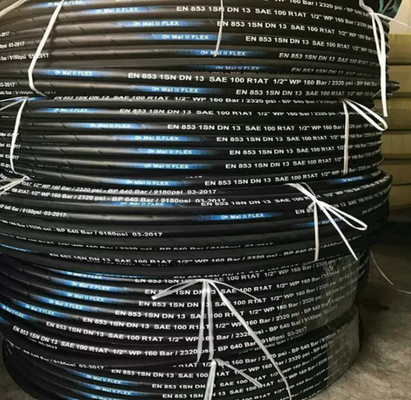 Le fil résistant d'huile hydraulique à haute pression en caoutchouc de tuyau de tissu a tressé le tuyau flexible 1-100MPa