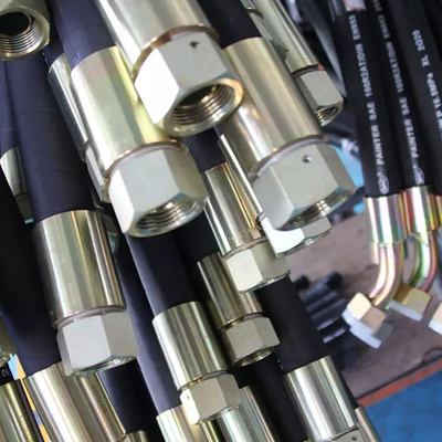 tuyau sous pression hydraulique en caoutchouc synthétique pour diverses applications