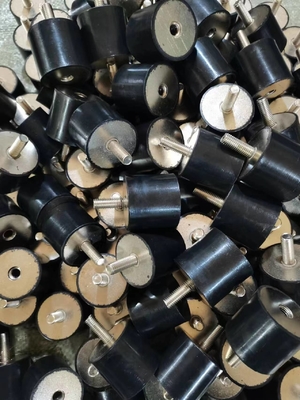 Absorbeur de choc en caoutchouc de haute durabilité pour les applications de machines cylindriques