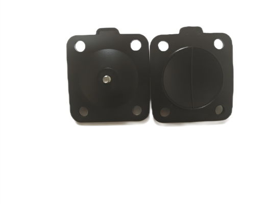 Membrane composite multicouche résistante aux produits chimiques et aux solvants, idéale pour les procédés chimiques et les systèmes de contrôle des fluides